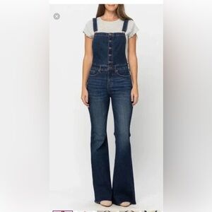 Judy Blue dark denim raw hem flare overalls - size XL